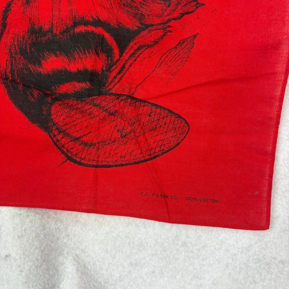 Filson Wildlife Graphic Print Red Cotton Bandana Gorpcore Heritage Nature Camp